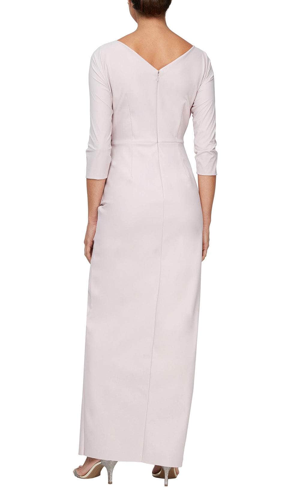Alex Evenings 8134310 - Brooch Accent Column Formal Dress Couture Candy Alex Evenings 8134310 - Brooch Accent Column Formal Dress Couture Candy