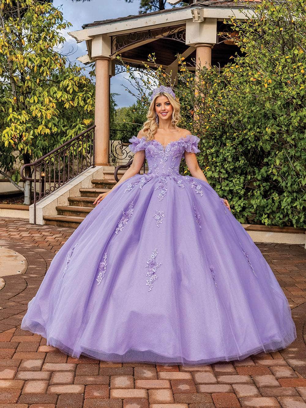 Dancing Queen 1870 Long Quinceanera Dress Lilac / XLarge Dancing Queen 1870 Long Quinceanera Dress Lilac / XLarge