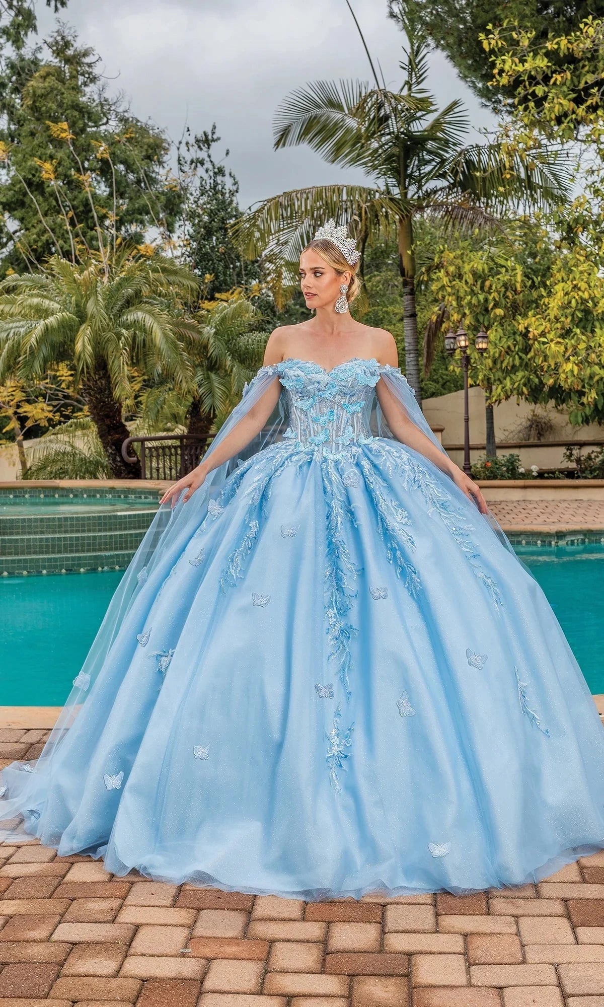blue dress queen Regency Era Queen Dress - Renaissance Sapphire Velvet Jacquard Ball Gown Costume