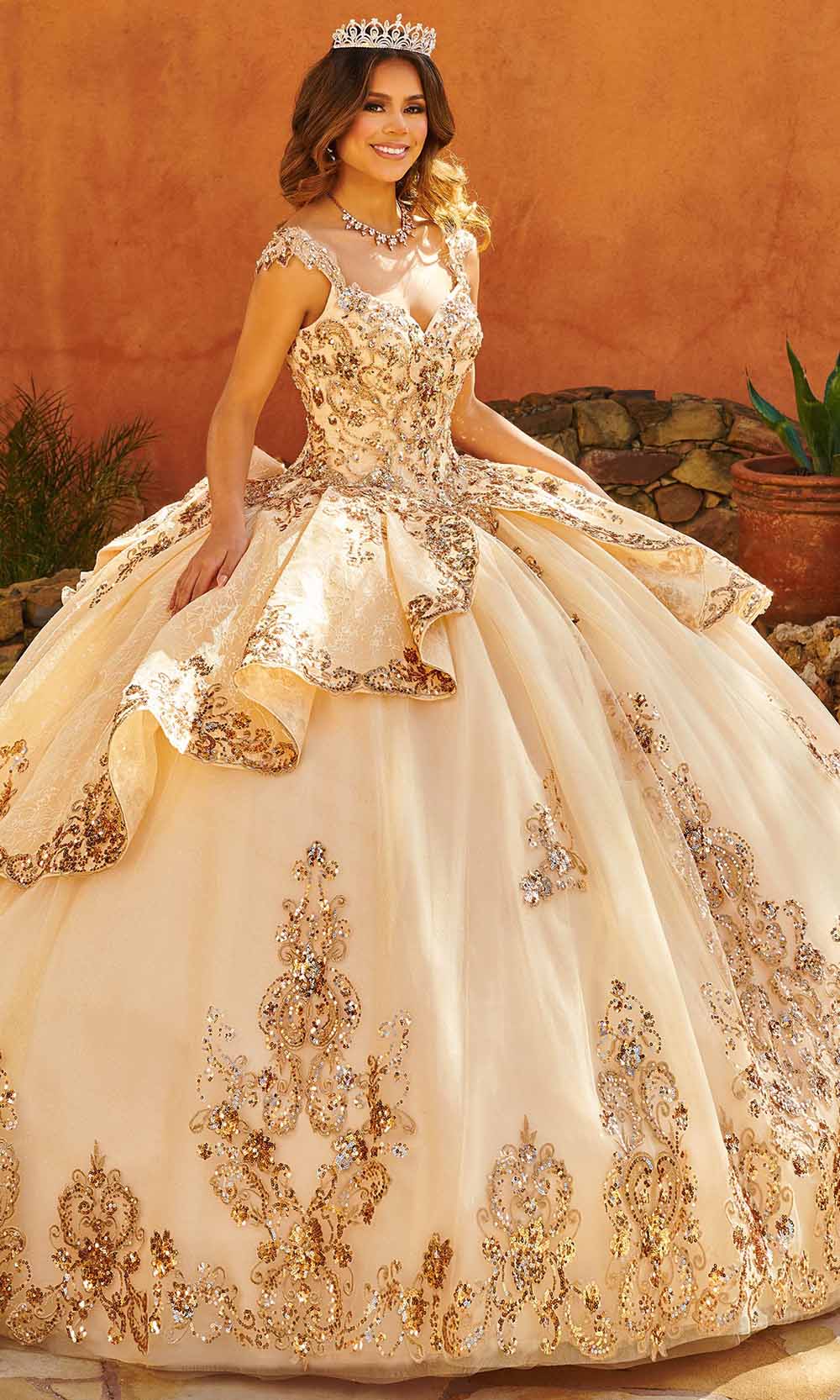 Rachel Allan MQ3093 - Bow Back Quinceanera Ballgown 4 / Champagne Rose Gold - Shop Rachel Allan dresses on Couture Candy at CoutureCandy.com Rachel Allan MQ3093 - Bow Back Quinceanera Ballgown 4 / Champagne Rose Gold - Shop Rachel Allan dresses on Couture Candy at CoutureCandy.com