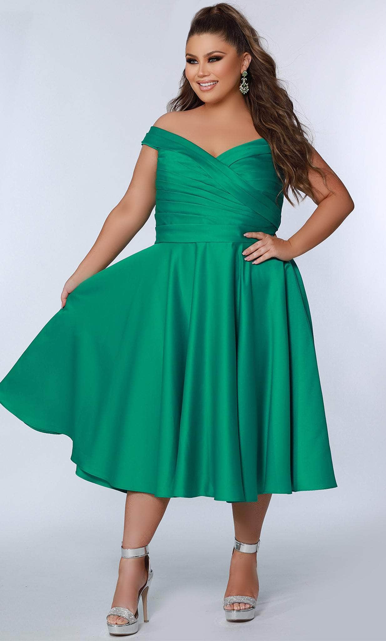 Sydney's Closet CE2301 - Off Shoulder A-Line Cocktail Dress 26 / Emerald - Shop Sydney's Closet dresses on Couture Candy at CoutureCandy.com Sydney's Closet CE2301 - Off Shoulder A-Line Cocktail Dress 26 / Emerald - Shop Sydney's Closet dresses on Couture Candy at CoutureCandy.com