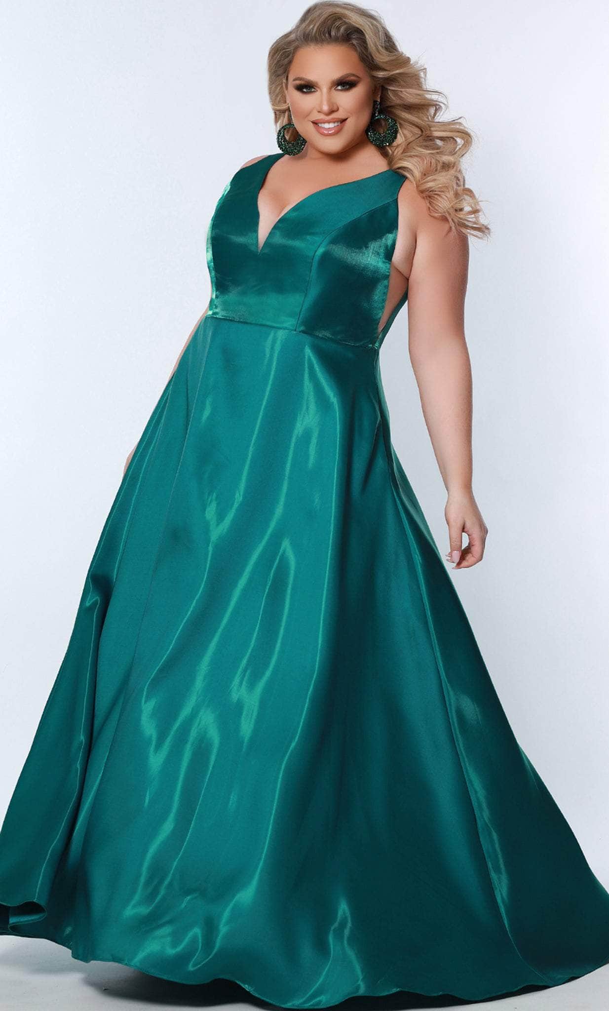 Sydney's Closet SC7356 - V-Neck Bow Accent Formal Gown Couture Candy Sydney's Closet SC7356 - V-Neck Bow Accent Formal Gown Couture Candy