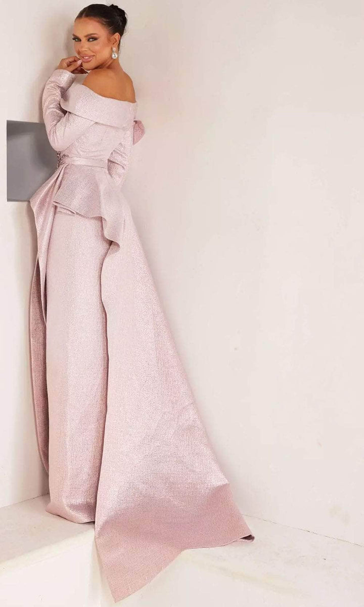 Terani Couture 2111M5277 Long Sleeve Formal Dress main image 0