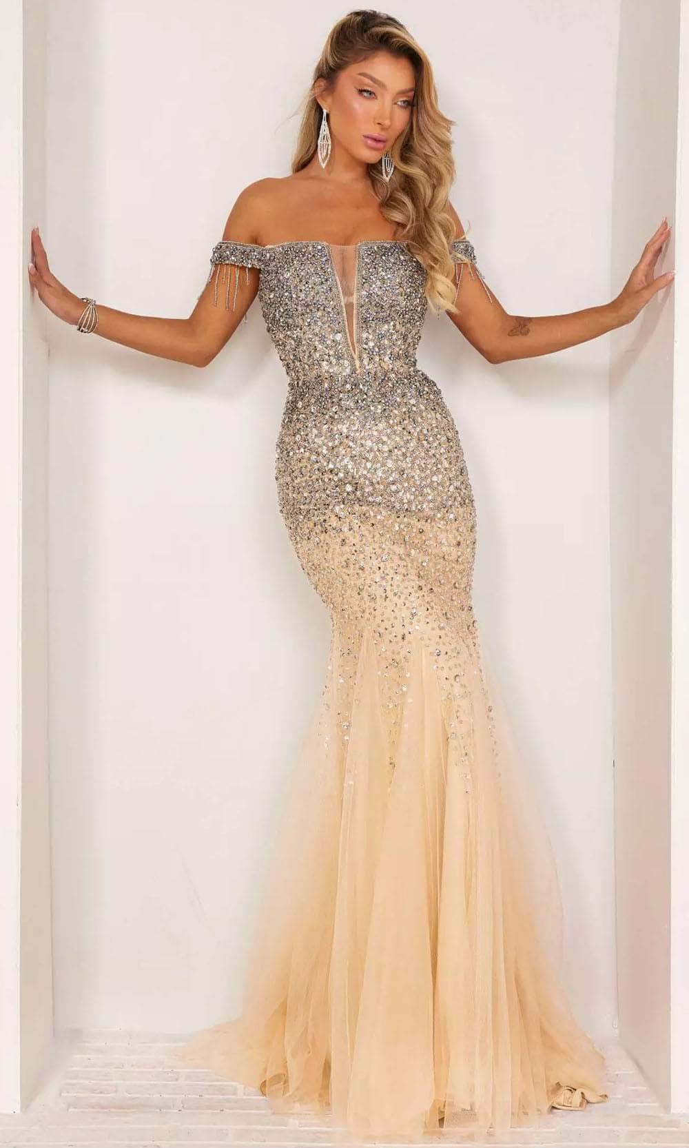 Terani Couture 241P2095 - Long Tulle Trumpet Dress Terani Couture 241P2095 - Long Tulle Trumpet Dress