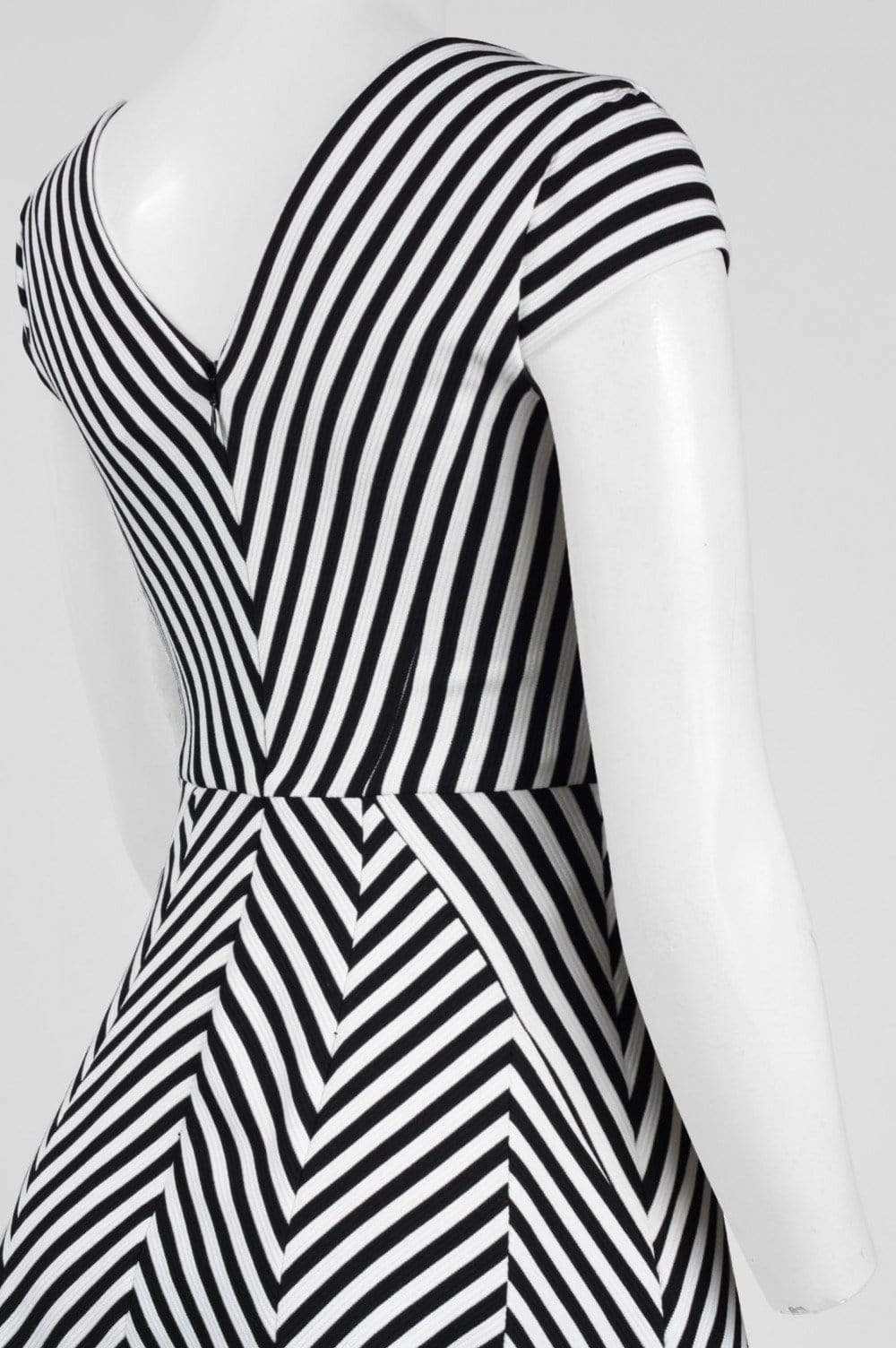 Adrianna Papell - AP1D100624 Striped V-Neck A-Line Short Dress Adrianna Papell - AP1D100624 Striped V-Neck A-Line Short Dress