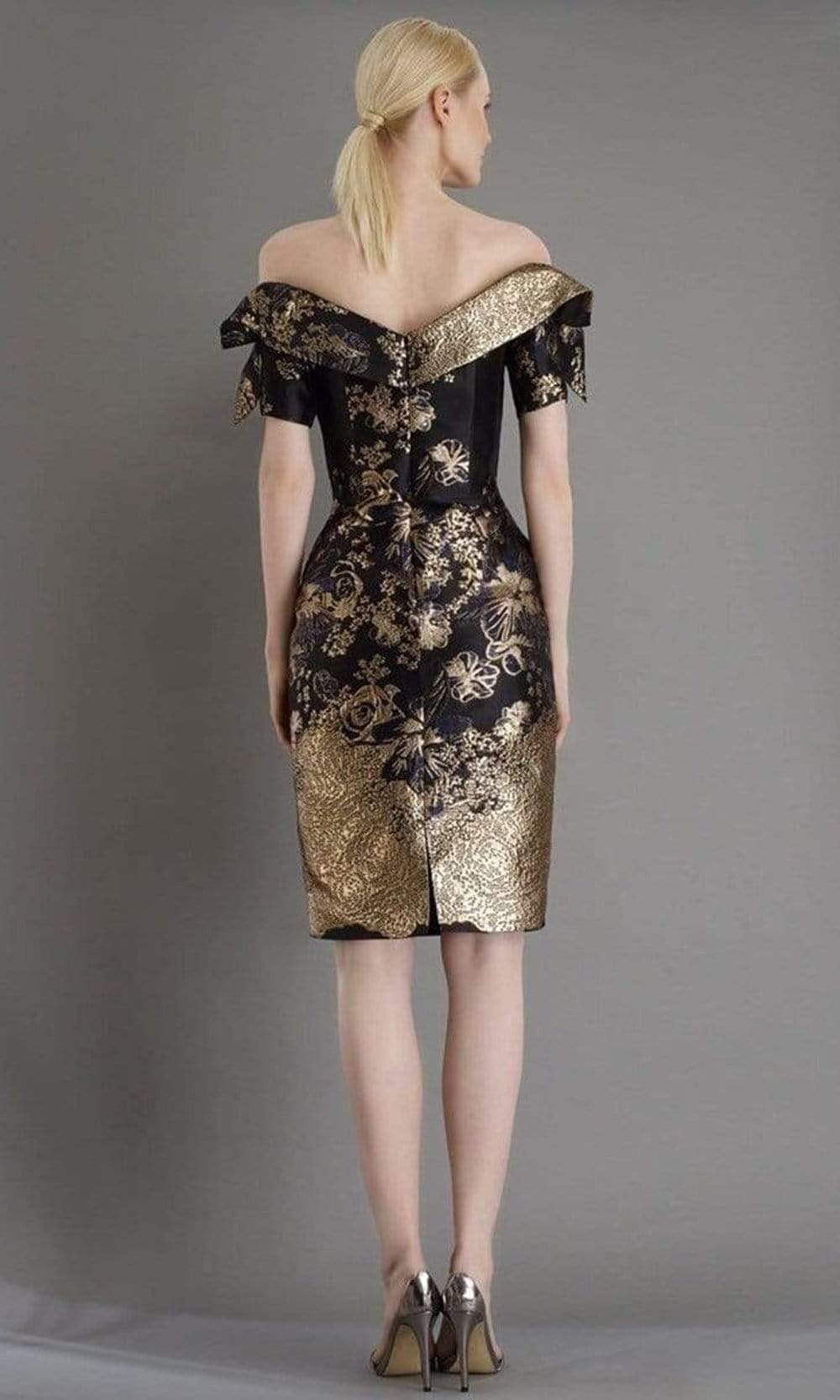 Janique - 1939 Off-Shoulder Metallic Cocktail Dress 4 / Silver Janique - 1939 Off-Shoulder Metallic Cocktail Dress 4 / Silver