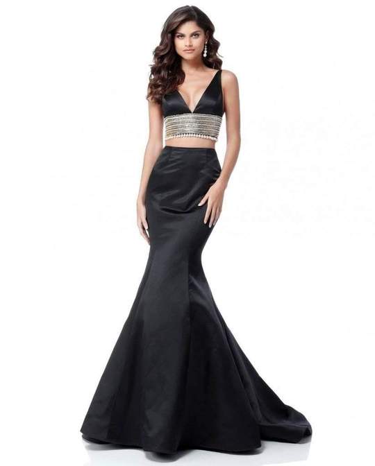 Sherri Hill - Two Piece Plunging V-Neck Mermaid Dress 51711 - 1 pc Black In Size 4 Available CCSALE 4 / Black