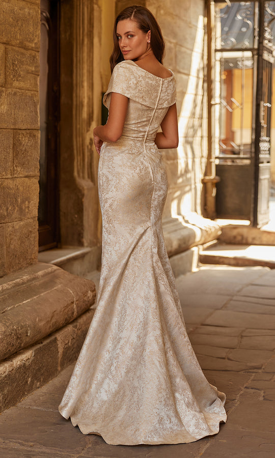La Femme 33428 - V-Neck Textured Fit and Flare Gown