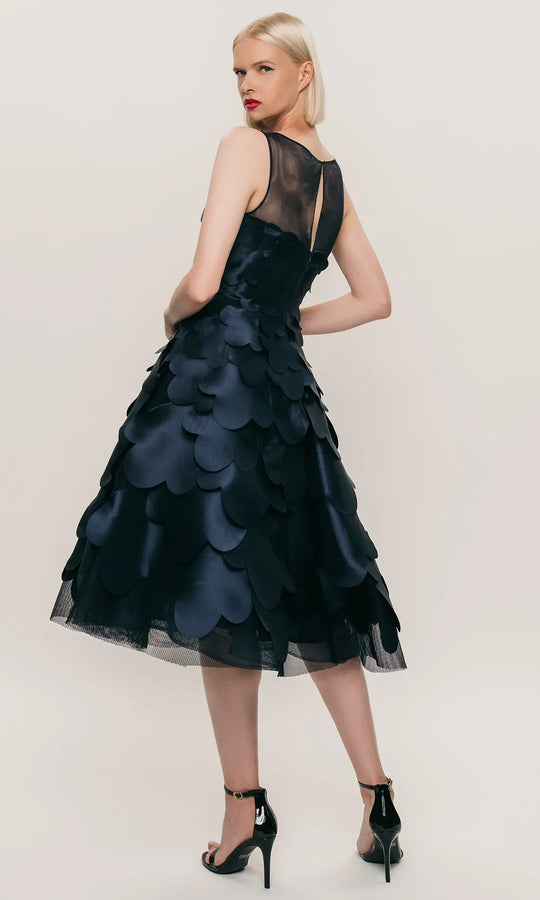 Park 108 M697 - Sleeveless Petal Texture A-Line Dress