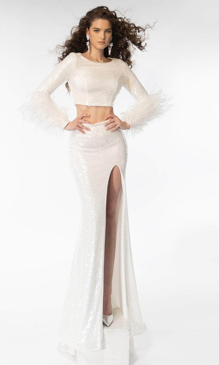 Ava Presley 39259 - Feather Detailed Long Sleeve Evening Dress Special Occasion Dress 00 / Off White