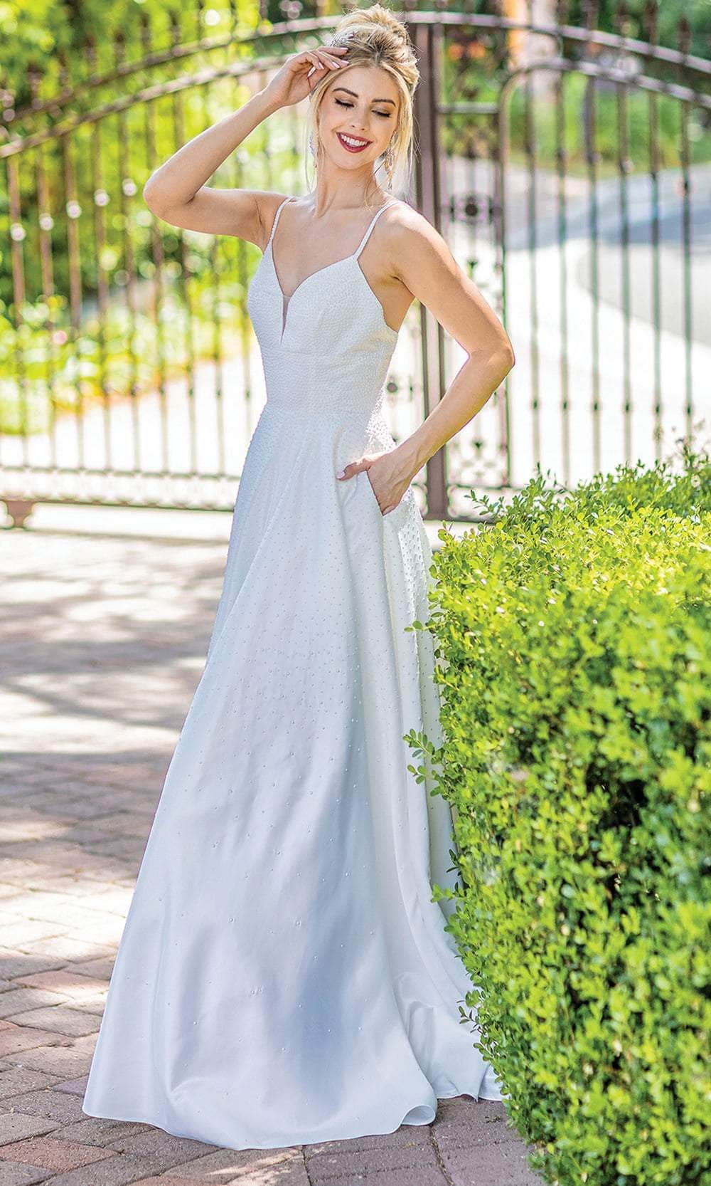 Dancing Queen 0244 - Sleeveless A-Line Wedding Gown Couture Candy Dancing Queen 0244 - Sleeveless A-Line Wedding Gown Couture Candy