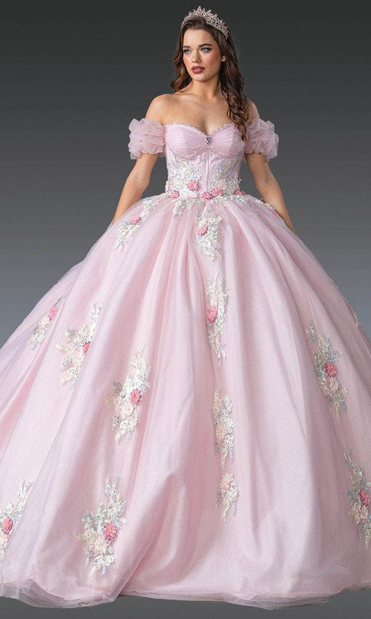 Dancing Queen 1900 - Short Puff Sleeve Embroidered Ballgown