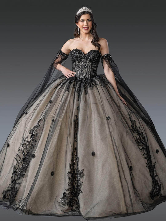 Dancing Queen 1912 - Embroidered Ballgown with Cape Sleeves