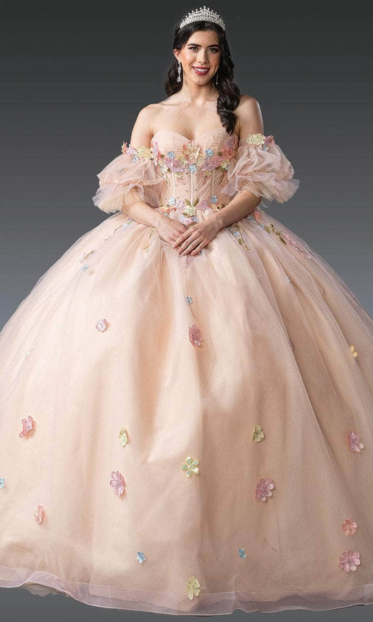 Dancing Queen 1946 - Floral Appliqued Puff Sleeve Quince Ballgown