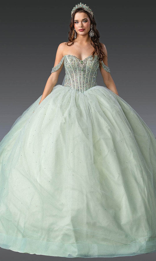 Dancing Queen 1950 - Beaded Sweetheart Ballgown with Sheer Cape
