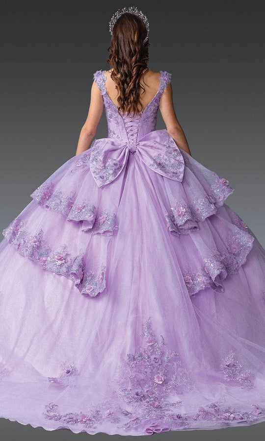 Dancing Queen 1952 - V-Neck Embroidered Quince Gown