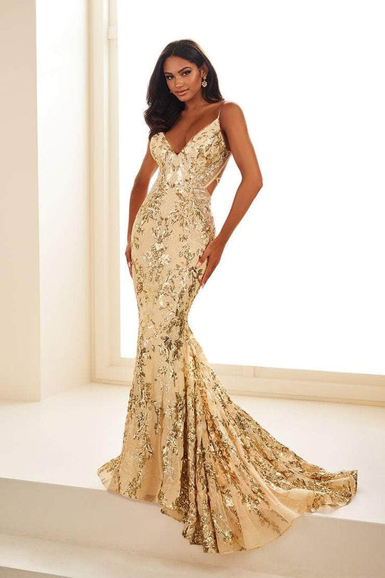 Ellie Wilde EW35011 - V-Neck Sequin Evening Dress