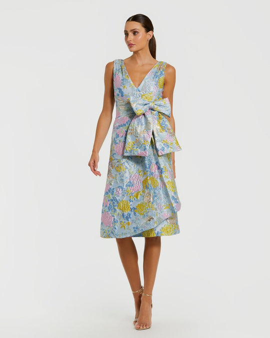Ieena Duggal 56104 - Floral Brocade Knee-Length Dress with Bow