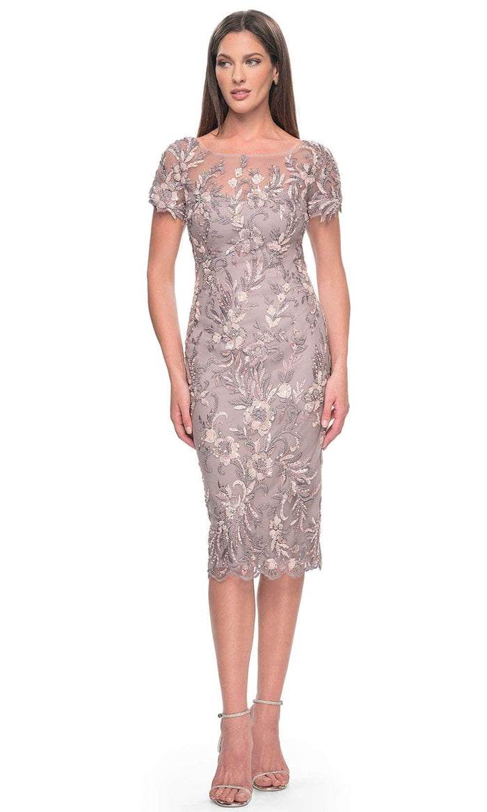 La Femme 31775 - Short Sleeve Floral Lace Applique Knee-Length Dress Mother of the Bride Dresses 4 / Dusty Mauve