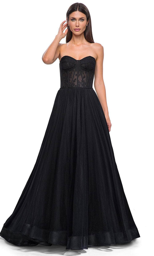 La Femme 32579 - Sweetheart Neckline Strapless Prom Gown