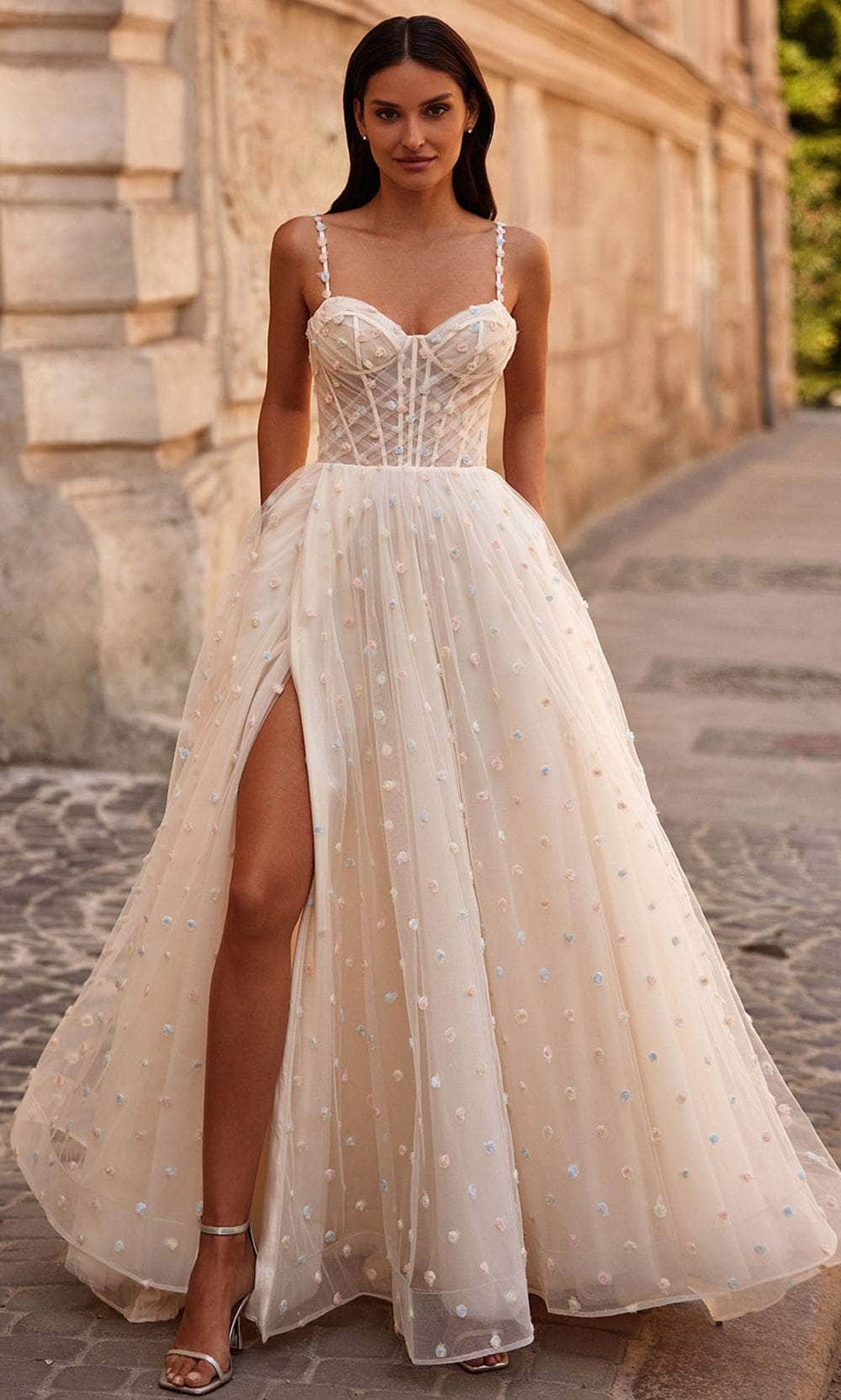 La Femme 32716 - Long Tulle A-Line Dress