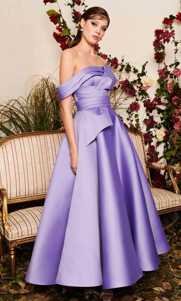 MNM Couture N0511