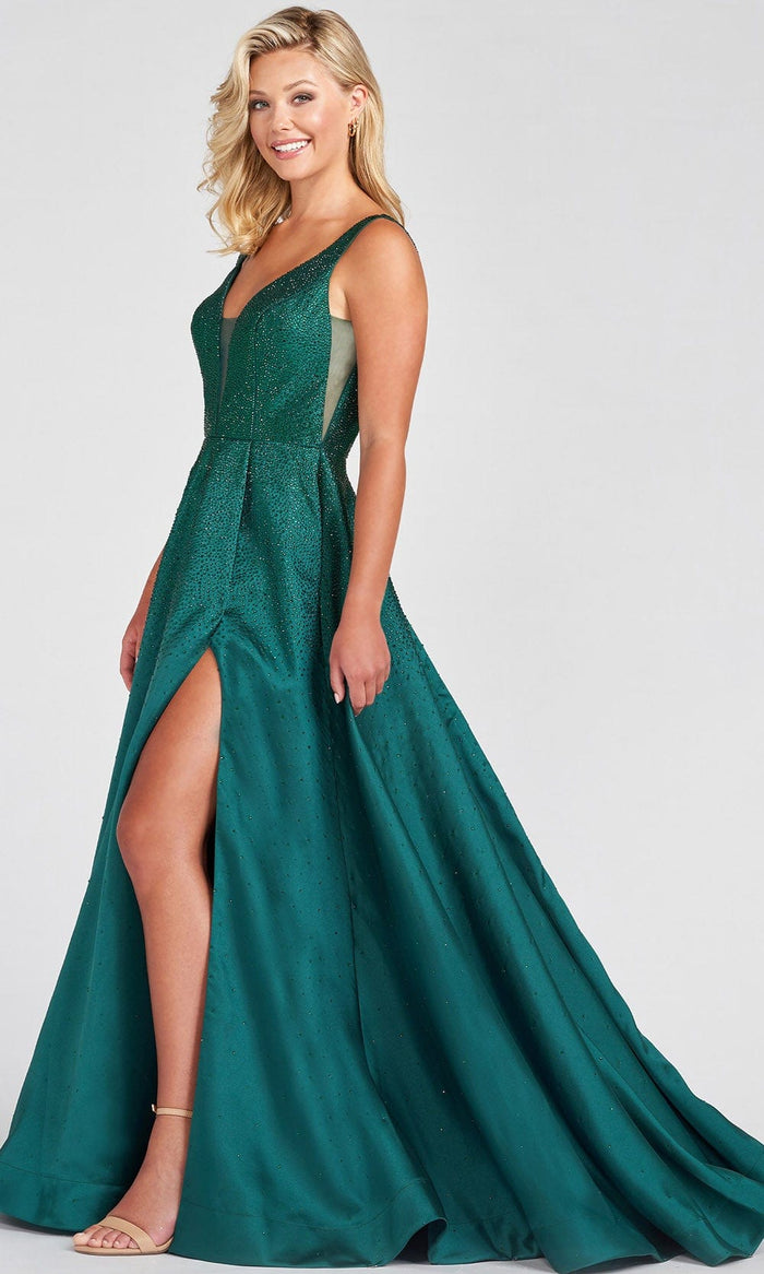 Ellie Wilde EW122021 - Beaded V-Neck Prom Gown Special Occasion Dress 00 / Emerald