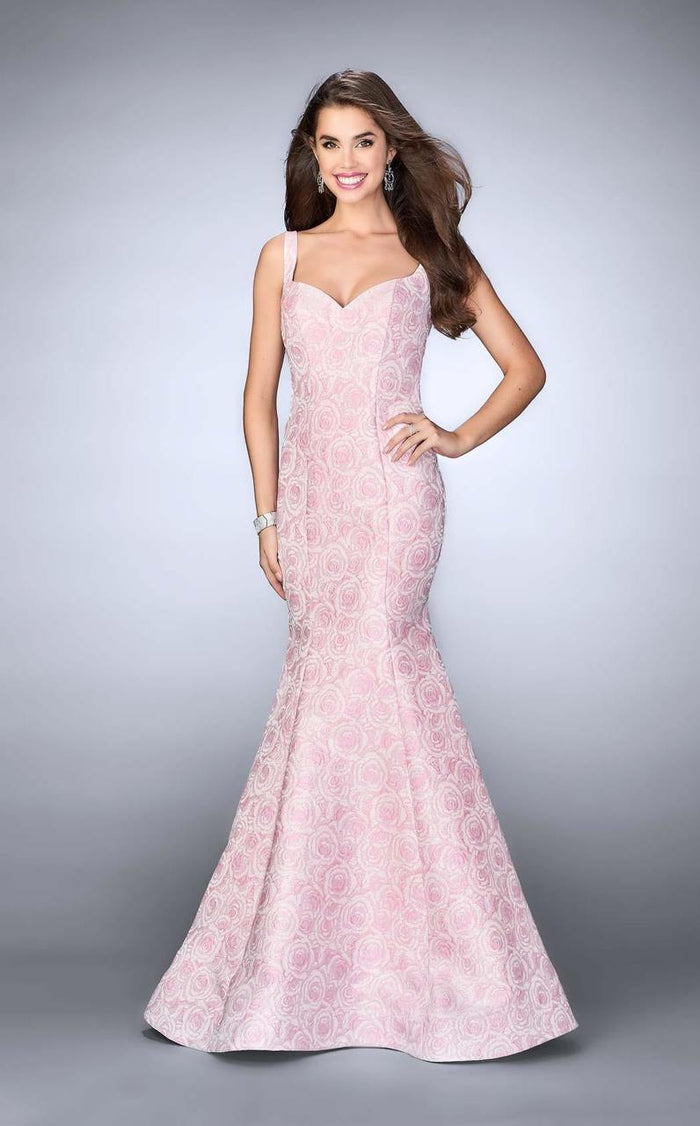 La Femme - 24063 Dainty Sculpted Jacquard Mermaid Long Evening Gown Special Occasion Dress 00 / Pink