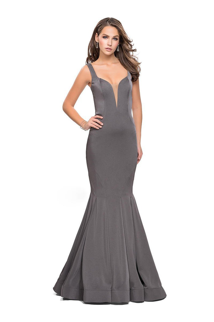 La Femme - 25485 Strappy Fitted Plunging Mermaid Dress Special Occasion Dress 00 / Charcoal
