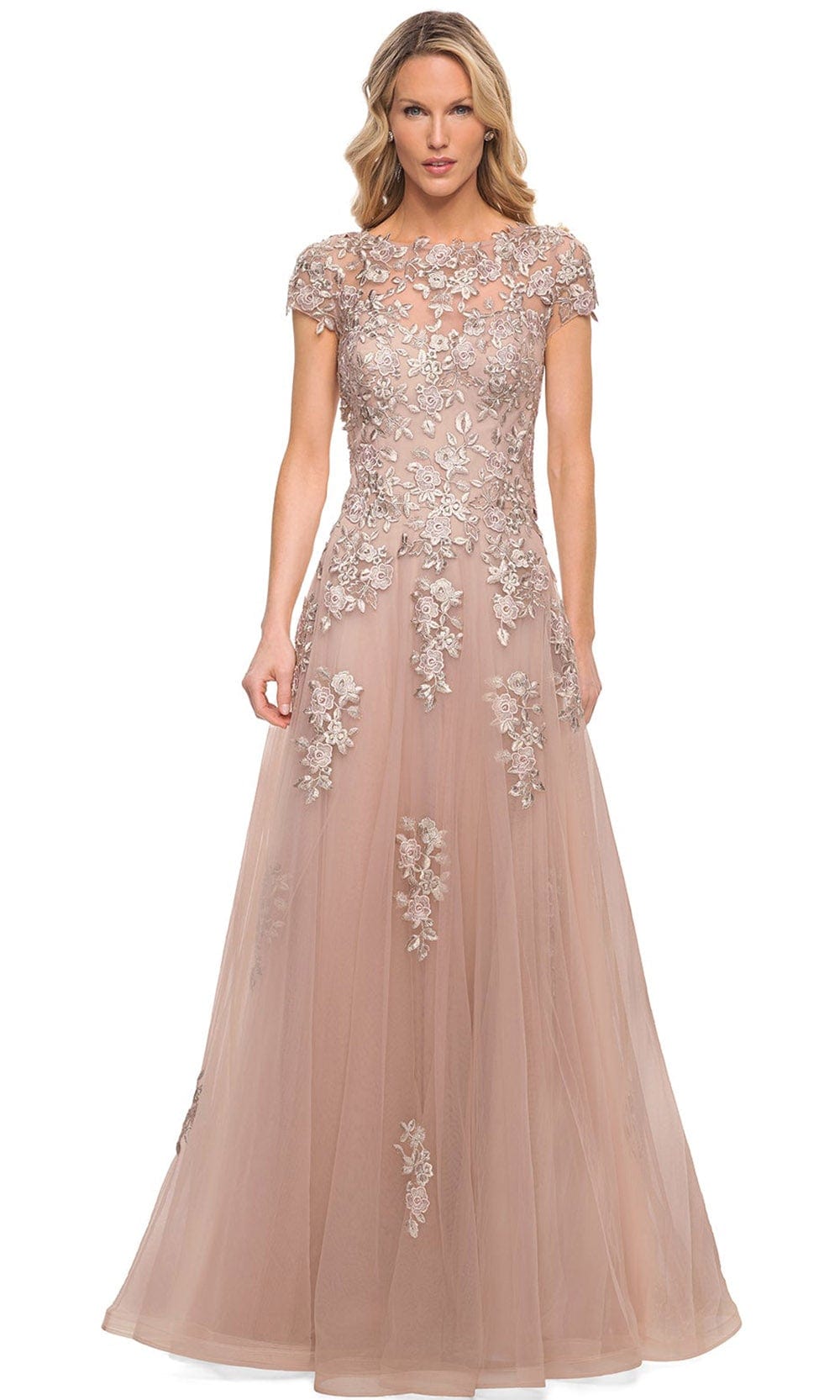 black long sleeve dress floor length Fivsole Flower Embroidery Prom Tulle Midi Formal Gown 0 Size:3 Litre Tin 3/12/2026 Gachalife outfits