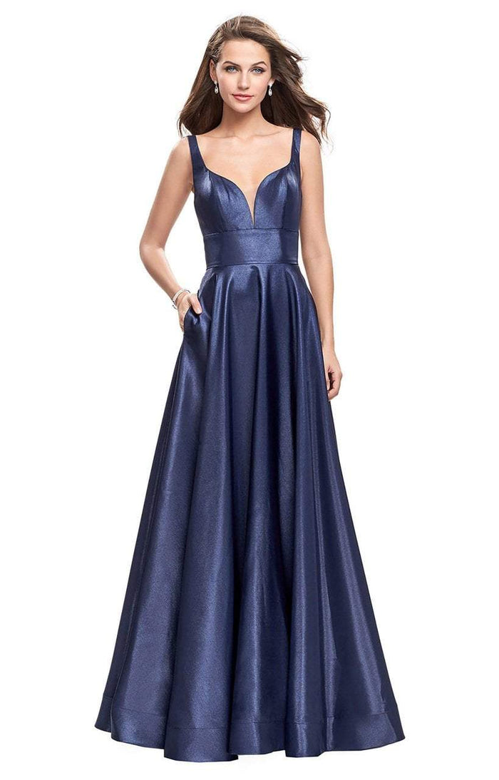 La Femme - Fitted Plunging Sweetheart Mikado A-line Gown 26015 - 1 pc Navy In Size 10 Available CCSALE 10 / Navy