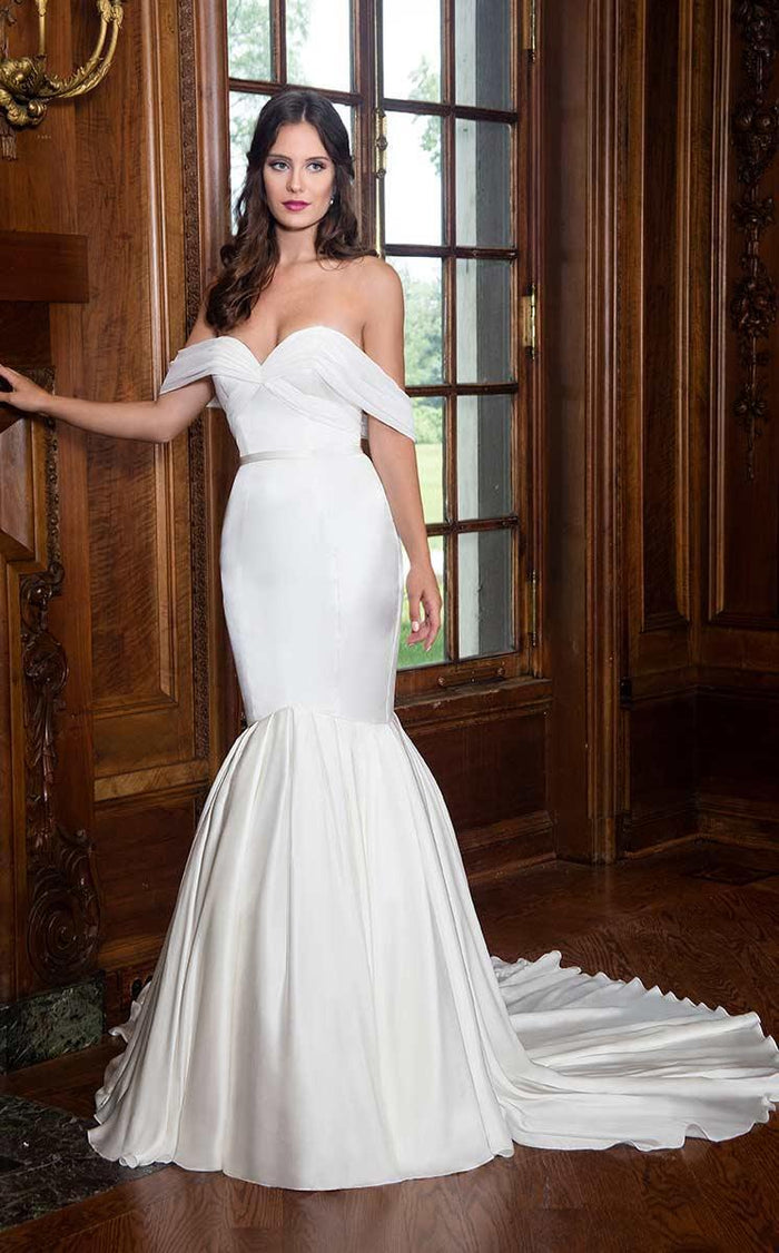 Rachel Allan Bridal - M605 Off-Shoulder Mermaid Dress With Train Couture Candy Rachel Allan Bridal - M605 Off-Shoulder Mermaid Dress With Train Couture Candy