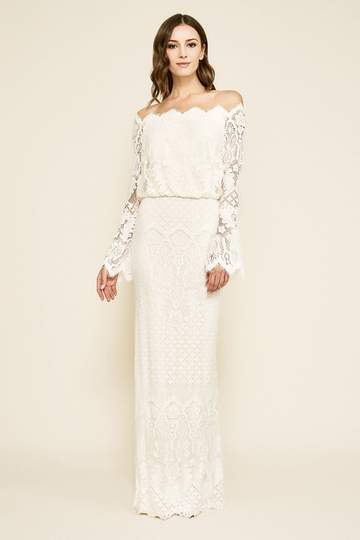 Tadashi Shoji - Off Shoulder Bell Sleeves Evening Dress - 1 pc Ivory In Size 2 Available CCSALE 2 / Ivory
