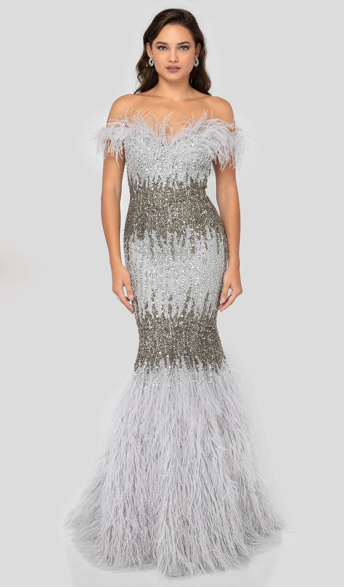 Terani Couture - 1911GL9512 Feather-Fringed Bejeweled Mermaid Gown Mother of the Bride Dresses 0 / Gunmetal Silver