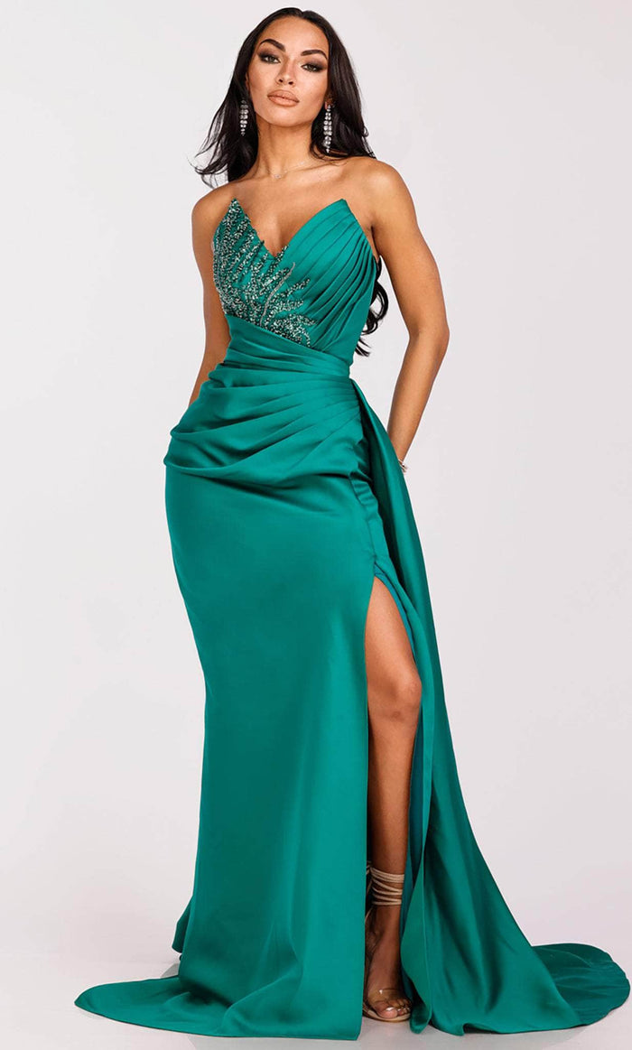 Terani Couture 231P0062 - Strapless Embellished Gown Special Occasion Dress 00 / Emerald